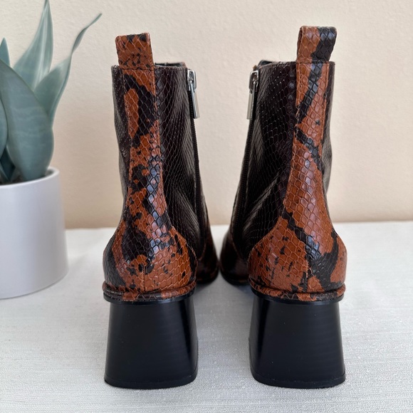Violeta Brown/Tan Snake Skin Leather Heeled Zip Ankle Boots Women’s EU38 US7 - Picture 9 of 14